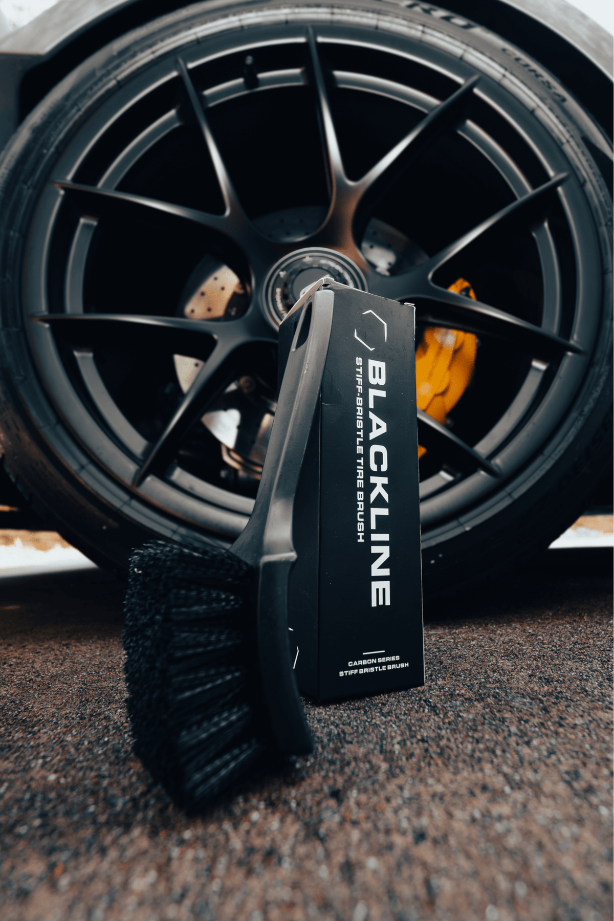 BLACKLINE® STIFF BRISTLE TIRE BRUSH - Cargonaut Supply