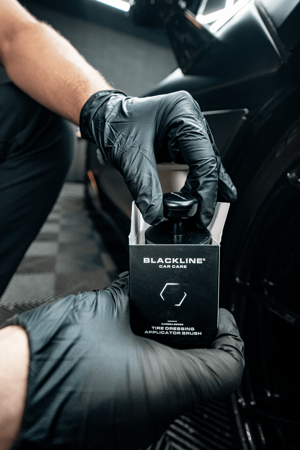 BLACKLINE® TIRE SHINE APPLICATOR BRUSH - Cargonaut Supply